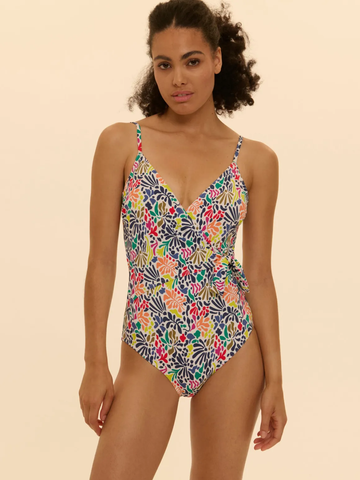 Maillot de bain 1 pièce bonnet mousse sans armature - Imprimé tropico blanc