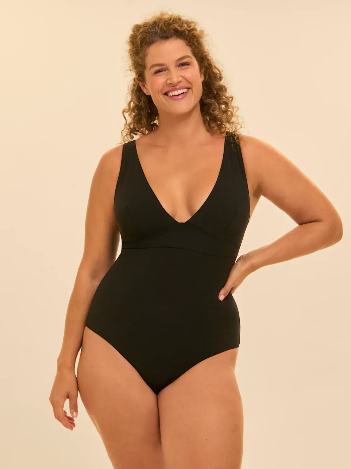 Maillot de bain 1 pièce de bain avec armatures cachées - Noir