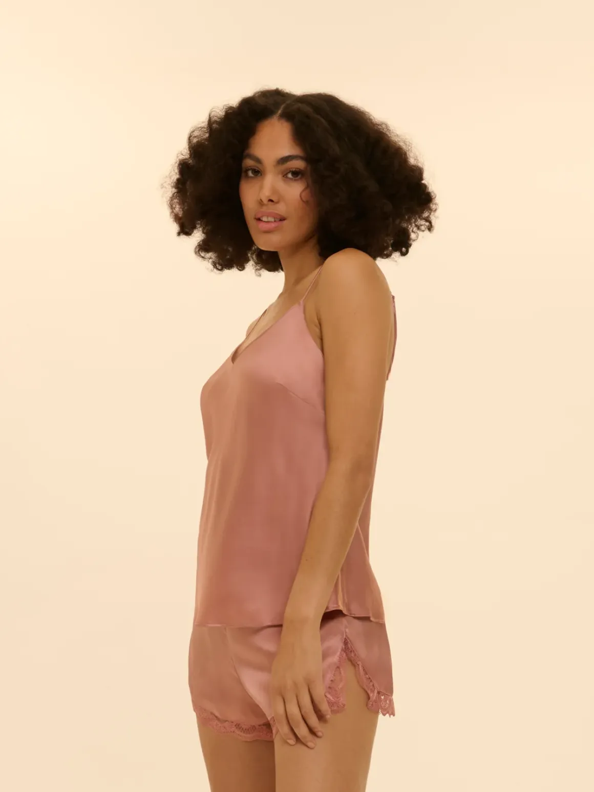 Nightshort - Rose Fumé