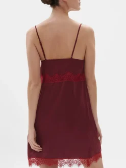 Nuisette - Rouge Spinelle