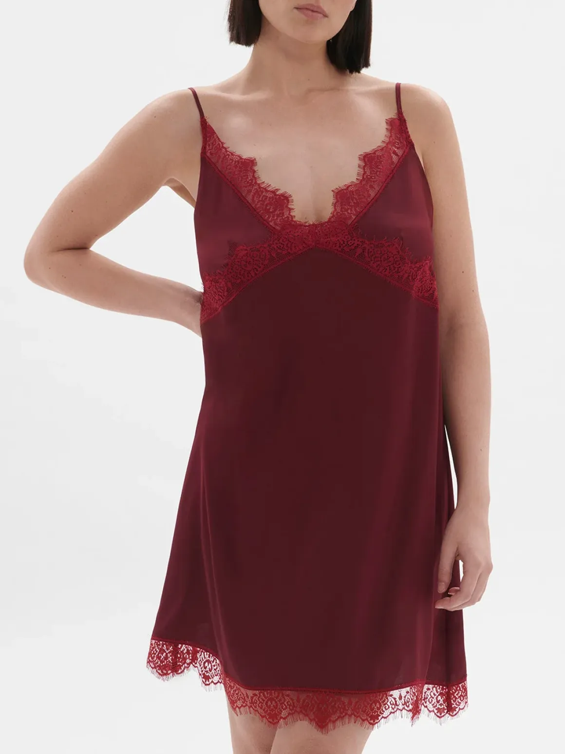 Nuisette - Rouge Spinelle