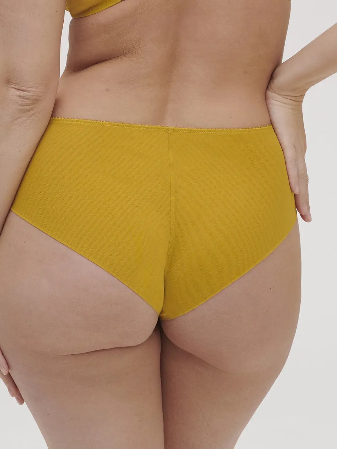 Shorty - Golden Yellow