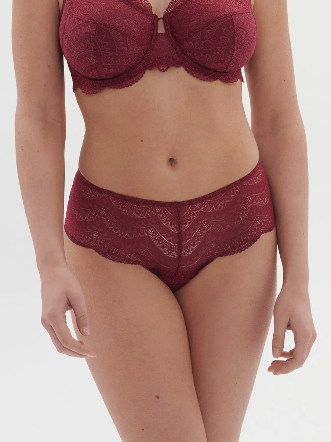 Shorty - Rouge Spinelle