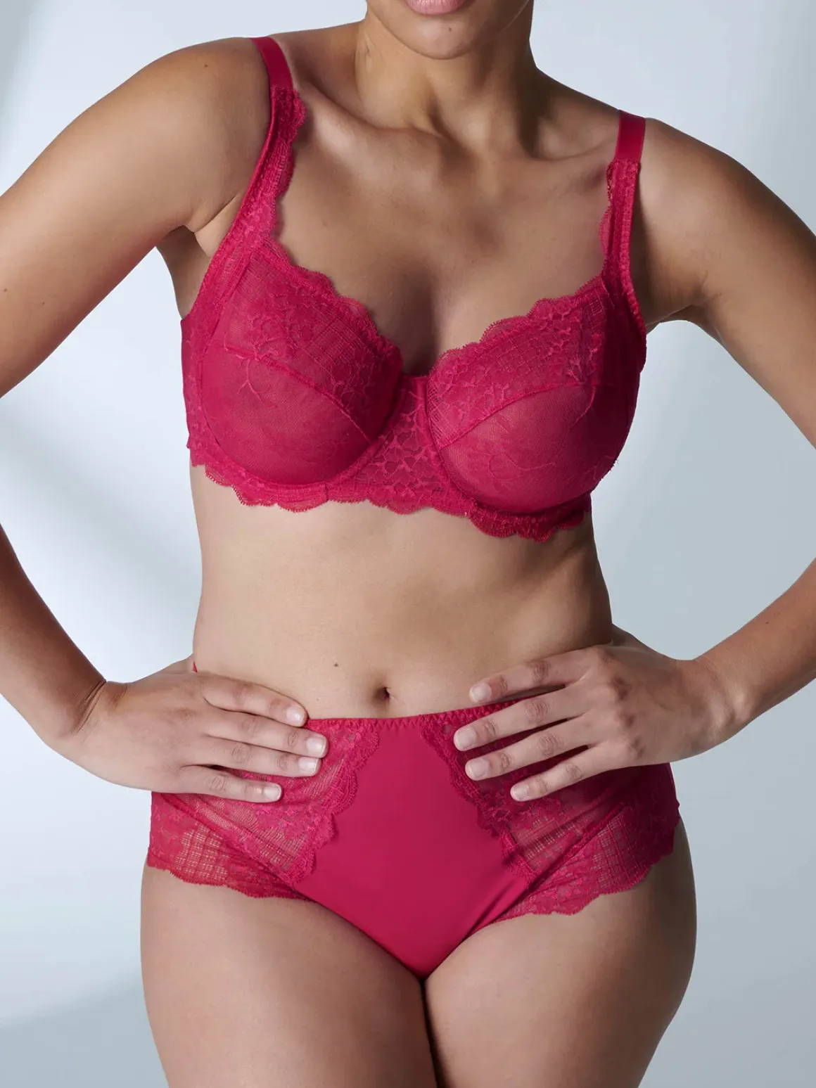 Soutien-gorge avec armature decollete carre - Cranberry