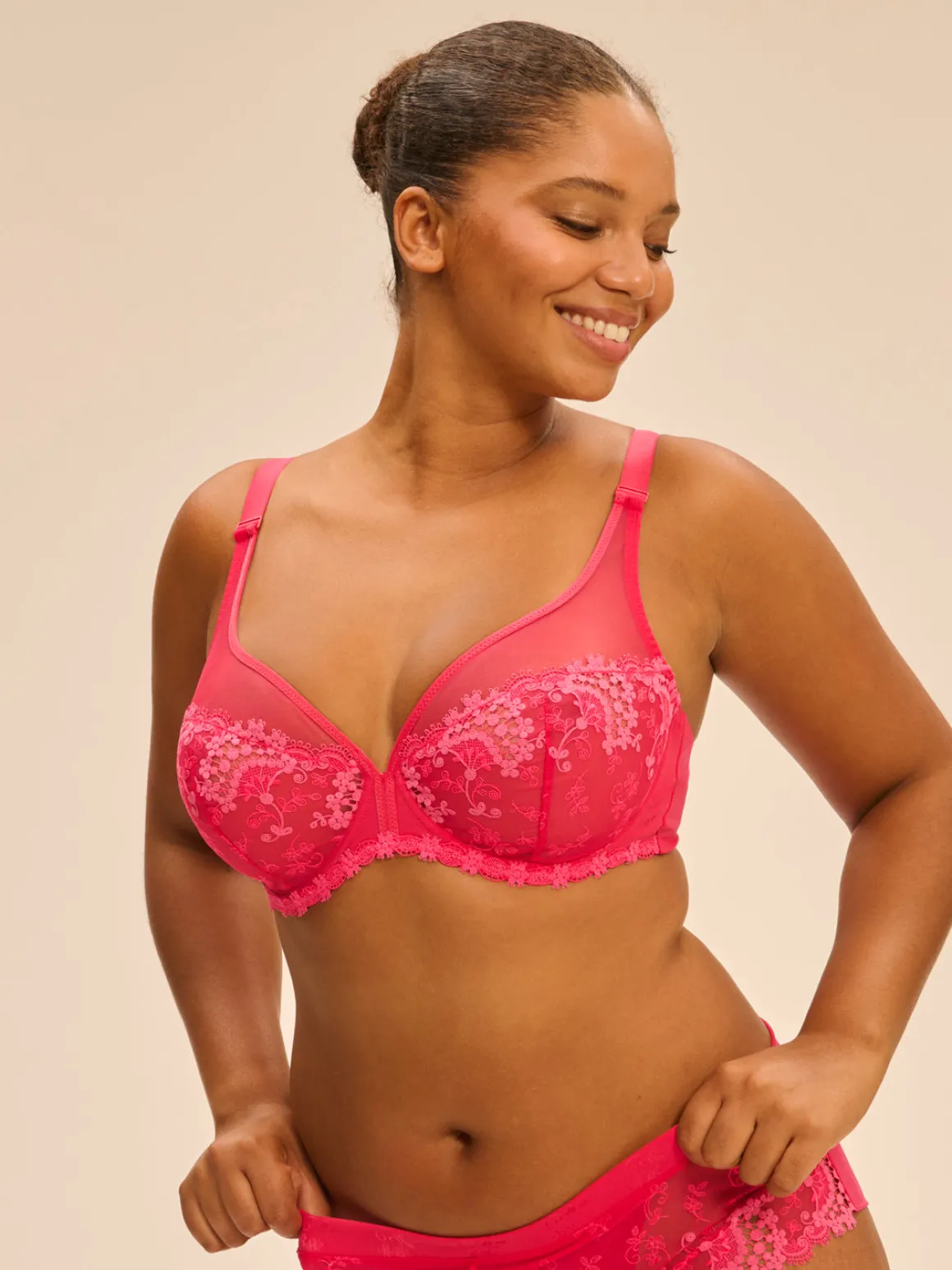 Soutien-gorge avec armature décolleté plongeant - Rose Fabuleux