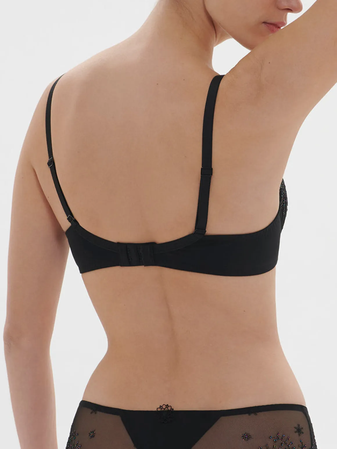 Soutien-gorge avec armature décolleté plongeant - Noir Gem