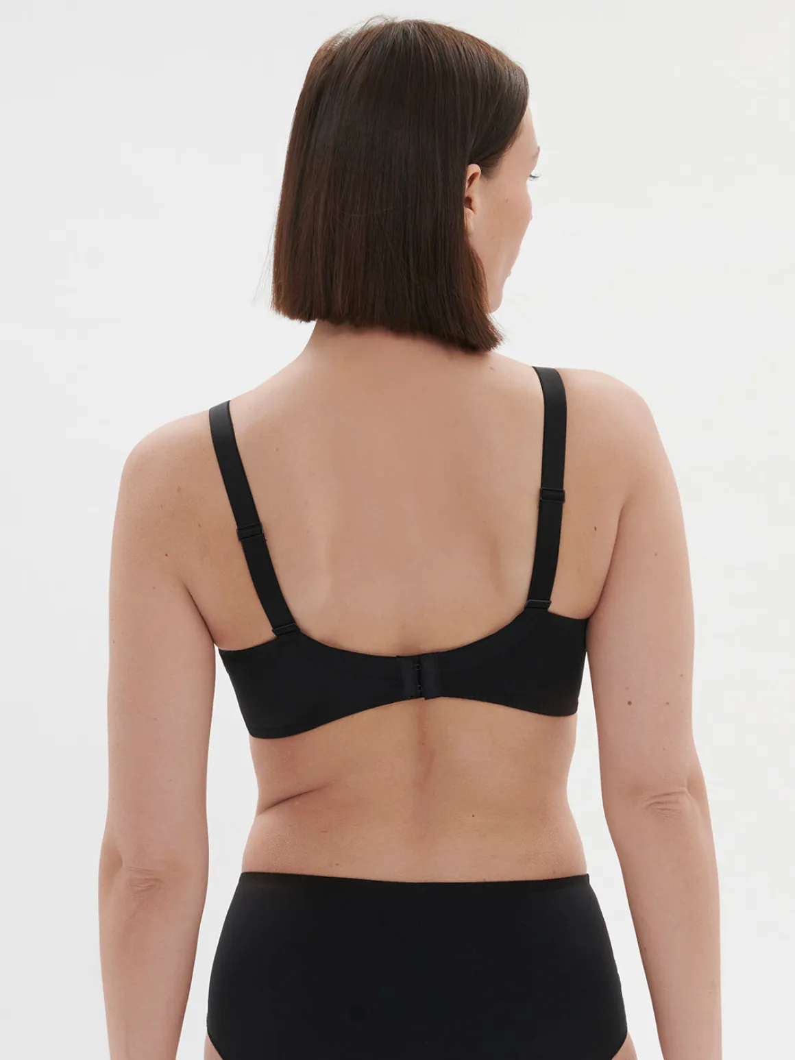 Soutien-gorge avec armature décolleté plongeant - Noir Gem