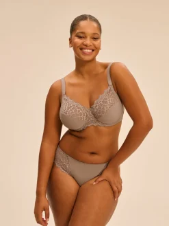 Soutien-gorge avec armature emboitant - Grège