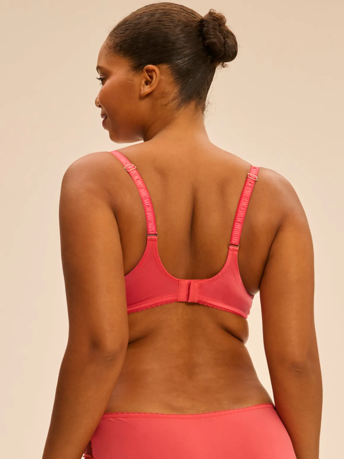 Soutien-gorge avec armature emboitant - Coralia