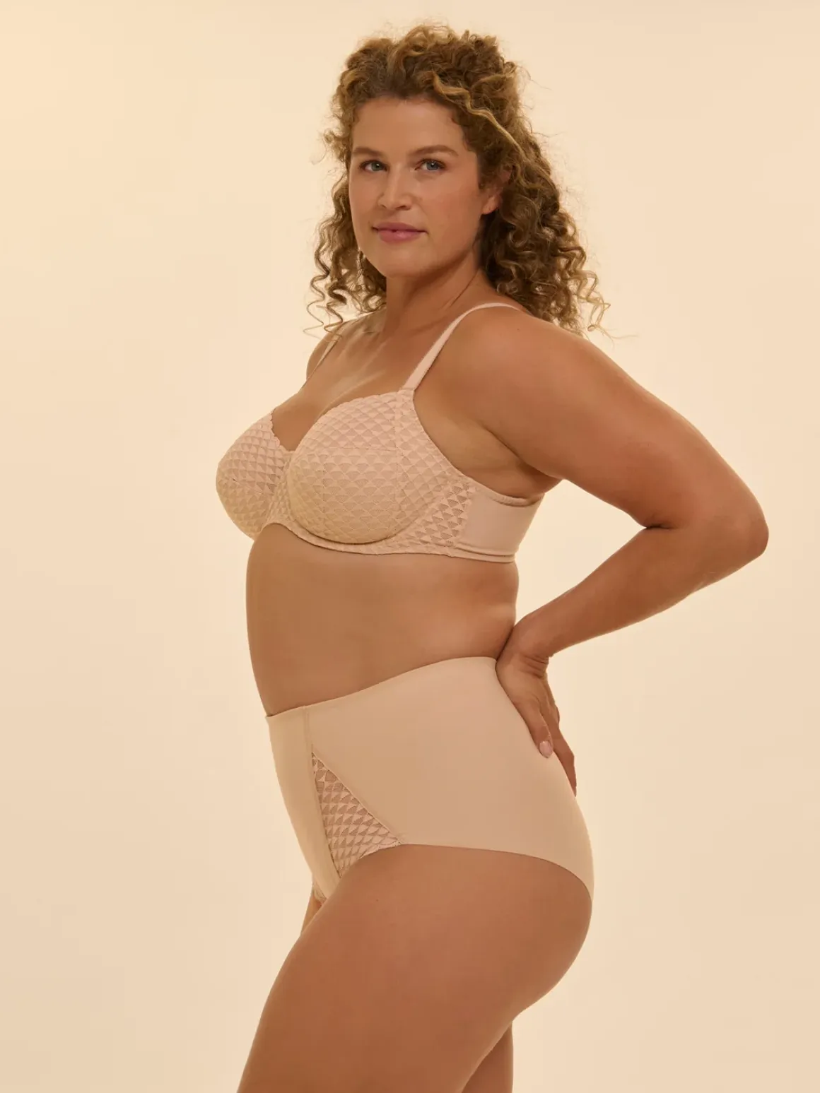 Soutien-gorge avec armature emboitant - Peau Rosée