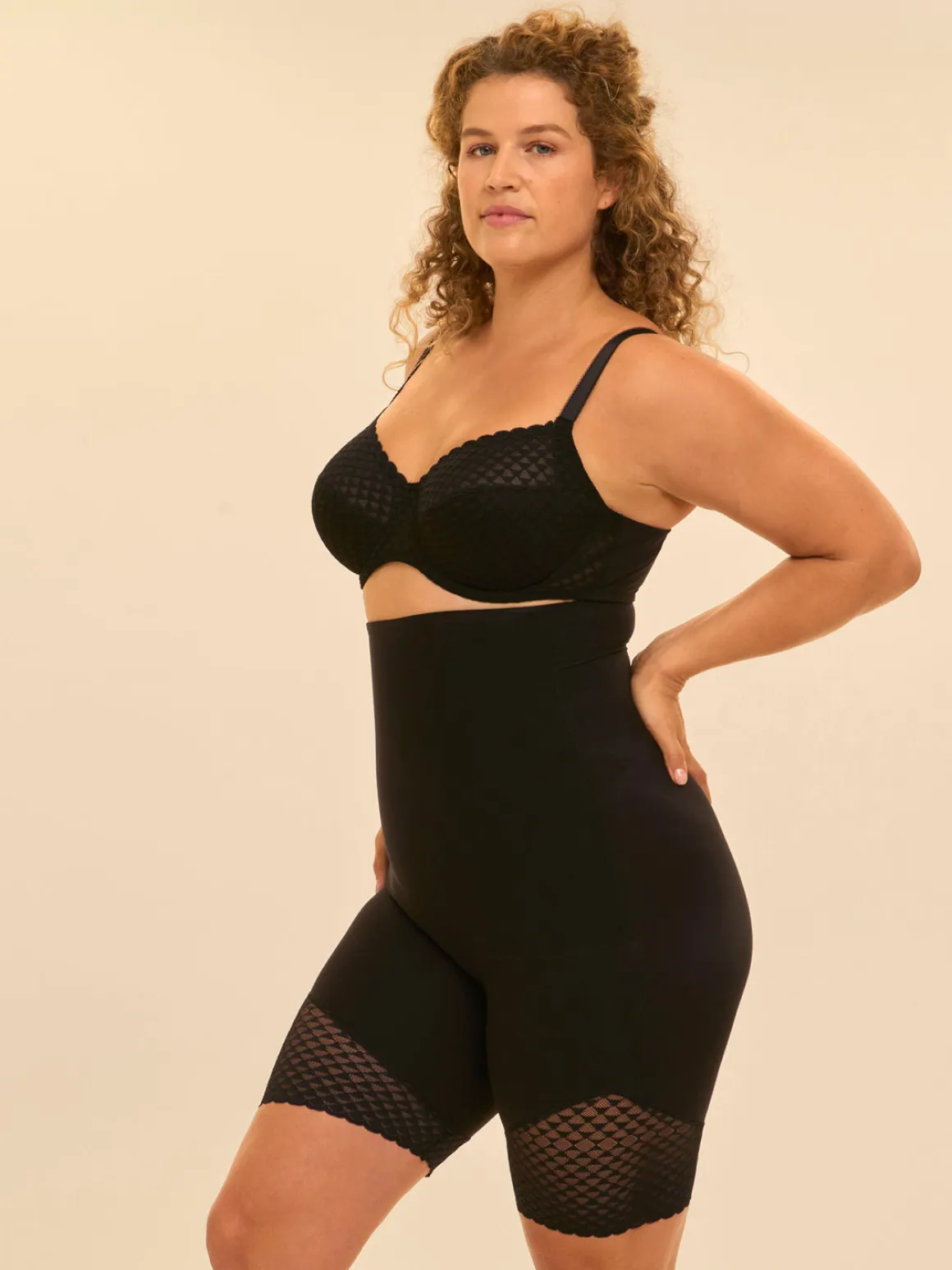 Soutien-gorge avec armature emboitant - Noir