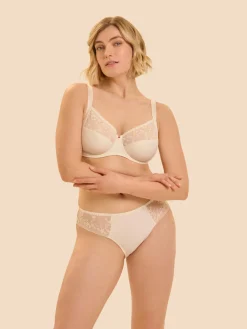 Soutien-gorge avec armature emboitant - Naturel