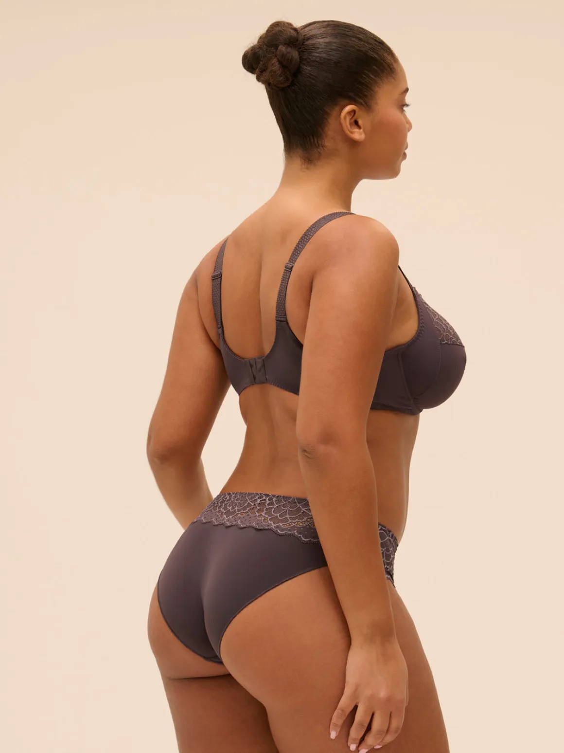 Soutien-gorge avec armatures emboitant - Gris Graphite