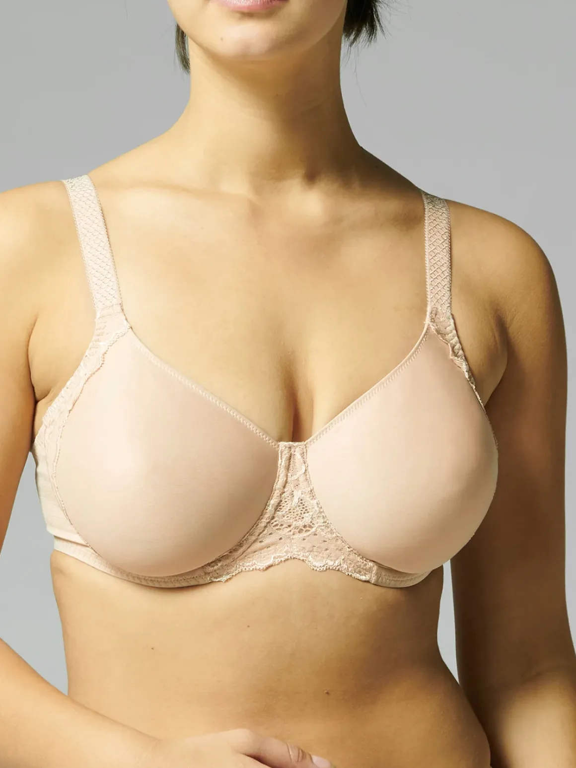 Soutien-gorge avec armatures moulé rigide - Peau Rosée