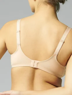 Soutien-gorge avec armatures moulé rigide - Peau Rosée