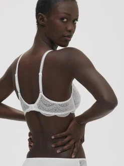 Soutien-gorge avec armatures classique - Naturel