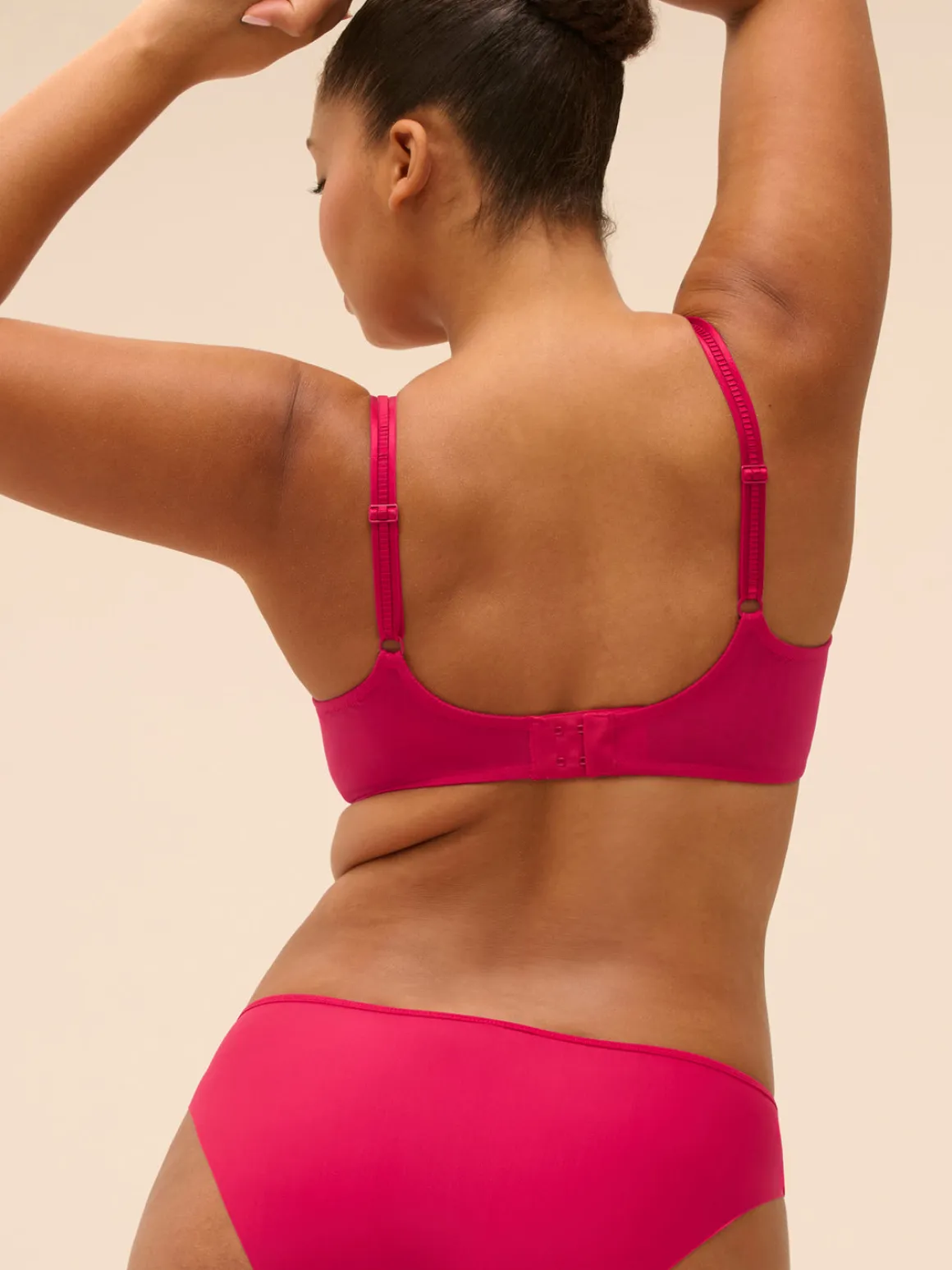 Soutien-gorge avec armatures décolleté carré - Cranberry