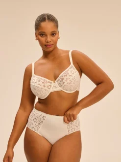 Soutien-gorge avec armatures classique - Naturel