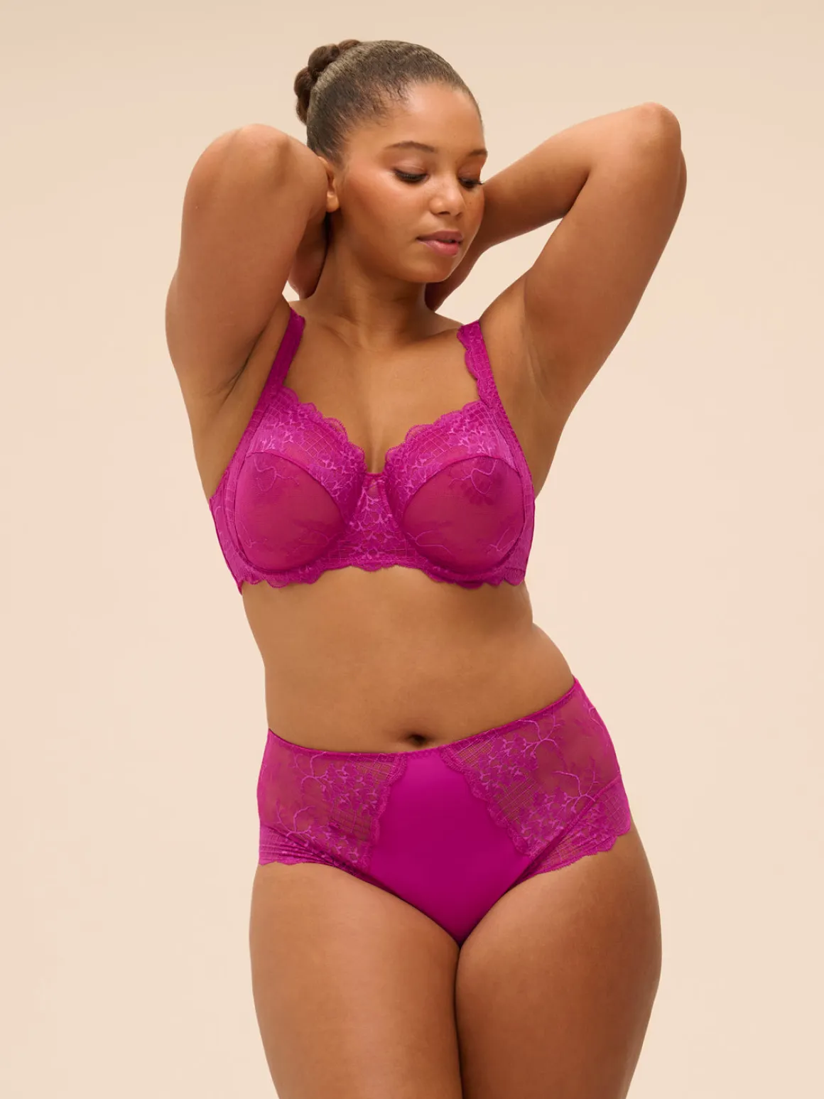 Soutien-gorge avec armatures décolleté carré - Azalée