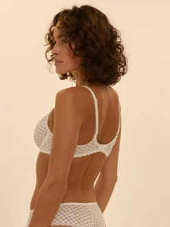 Soutien-gorge avec armatures classique - Naturel