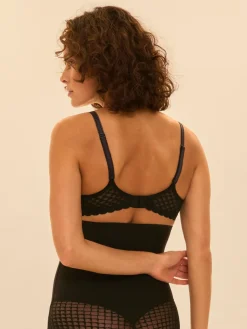 Soutien-gorge avec armatures classique - Noir