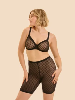 Soutien-gorge avec armatures moulé décolleté plongeant - Noir