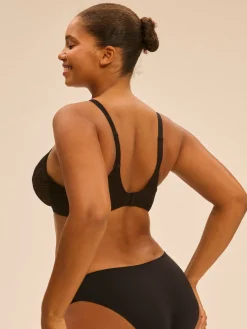 Soutien-gorge avec armatures moulé décolleté plongeant - Noir
