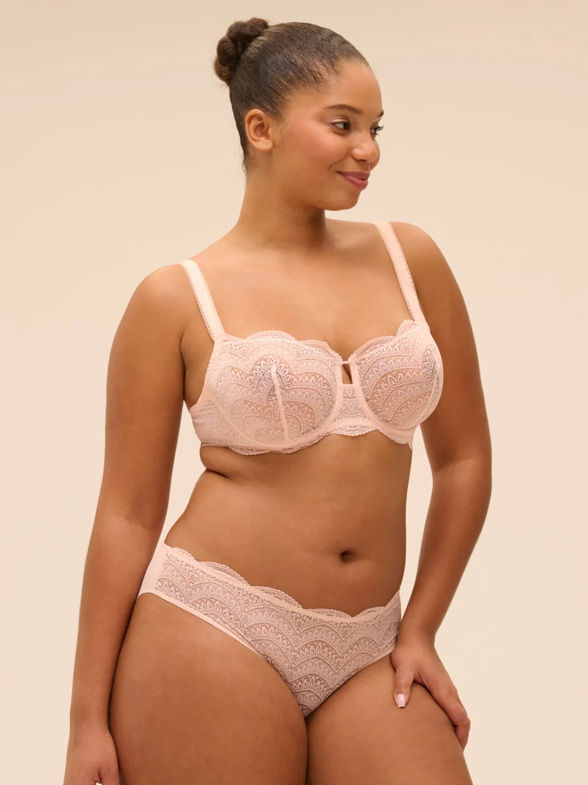 Soutien-gorge corbeille - Poudre pétale