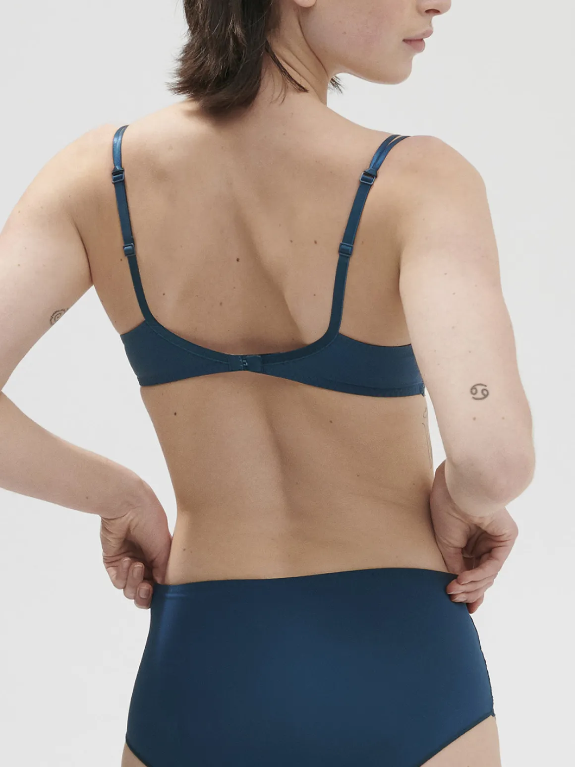 Soutien-gorge décolleté carré en spacer 3D - Bleu Prestige