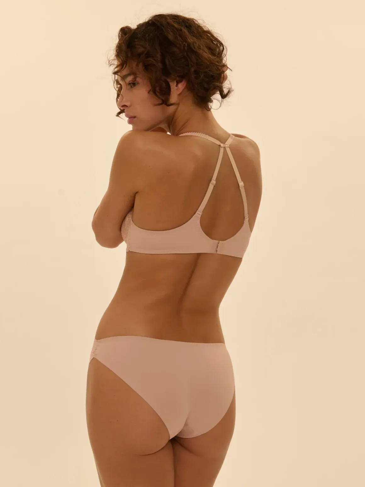 Soutien-gorge spacer décolleté plongeant - Peau