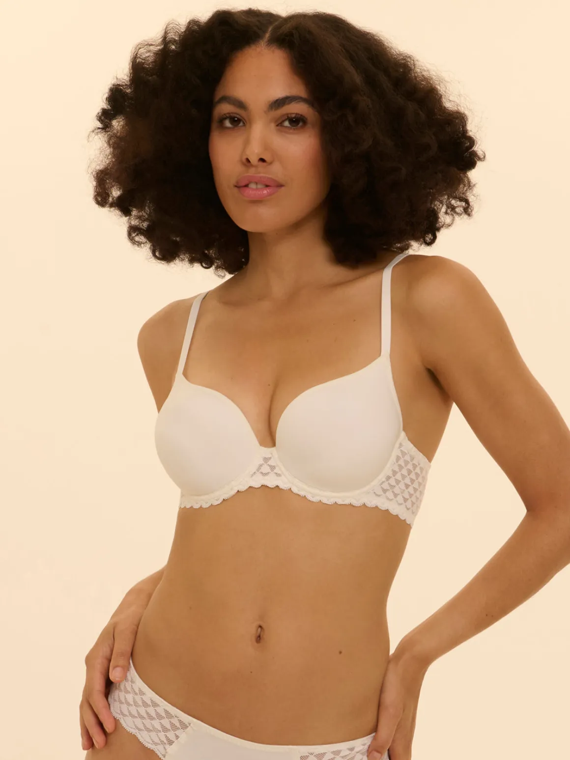 Soutien-gorge spacer décolleté plongeant - Naturel