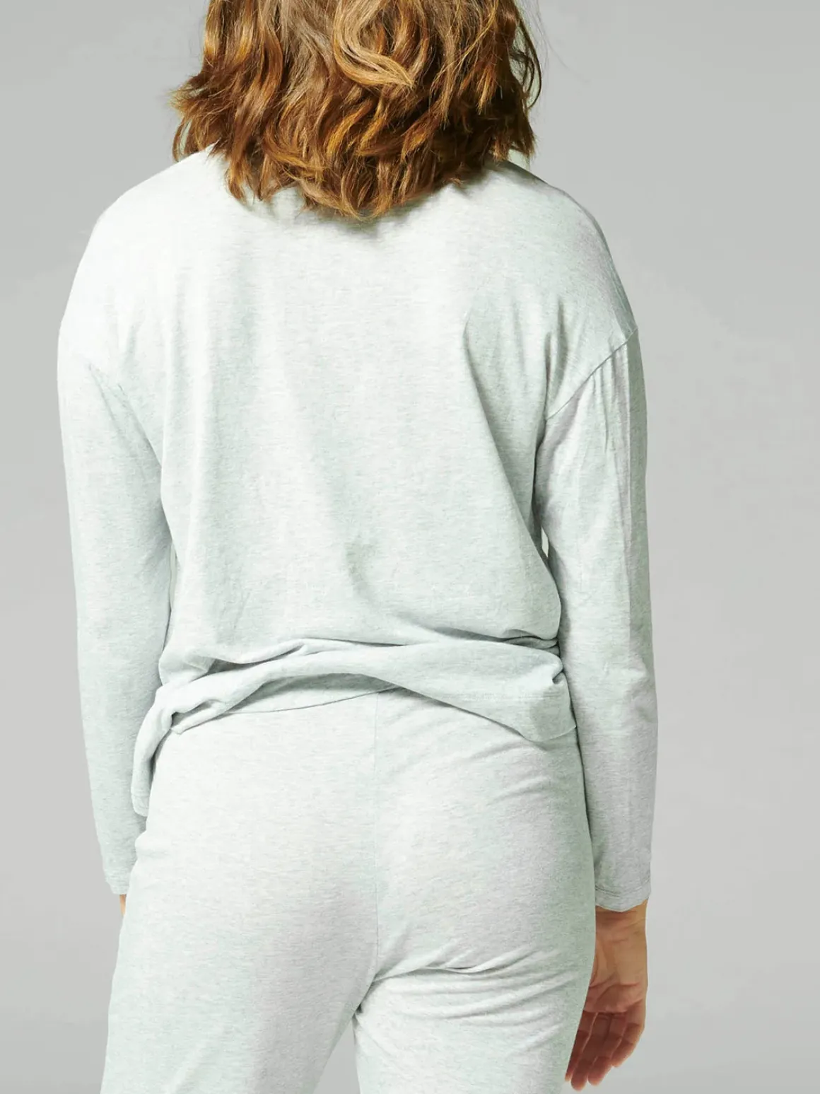 Top manches longues décolleté brodé - Gris minéral
